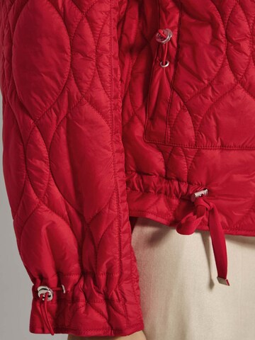 MADELEINE Jacke in Rot