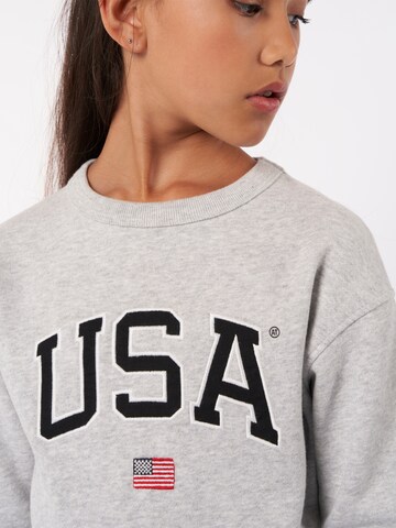 Sweat-shirt America Today en gris