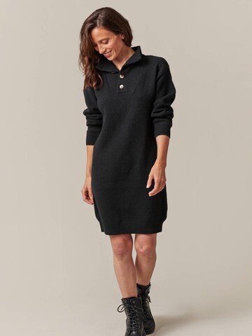 Robes en maille 'Hania' Deeluxe en noir