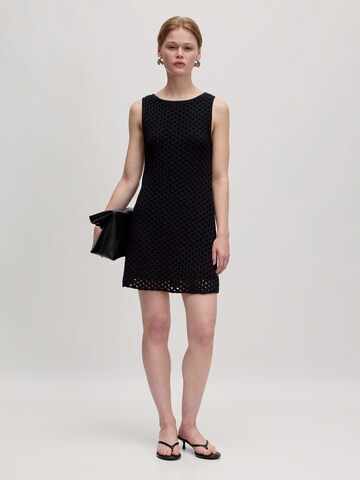 EDITED Kleid 'Metta' (GRS) in Schwarz