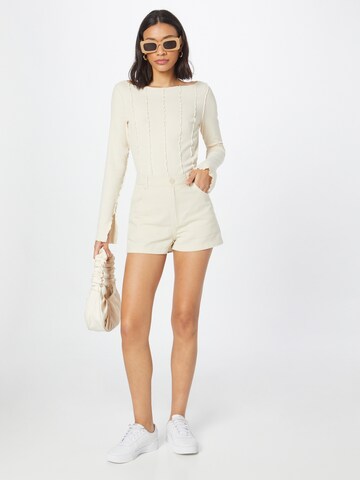 Monki Regular Shorts in Beige