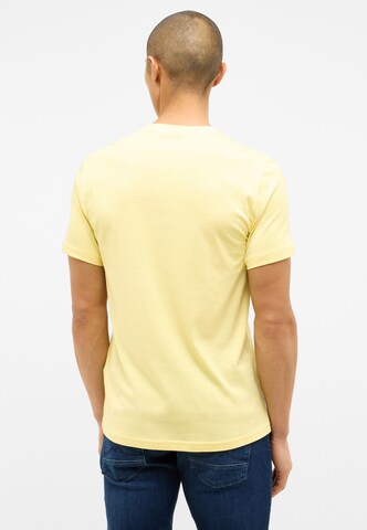 MUSTANG T-Shirt ' Style Austin ' in Gelb