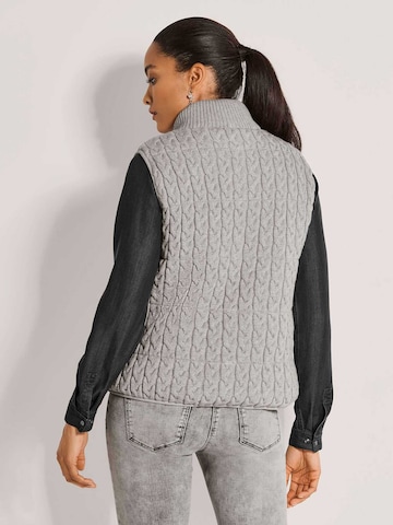 MADELEINE Weste in Grau