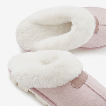 VIVANCE Slippers in Pink