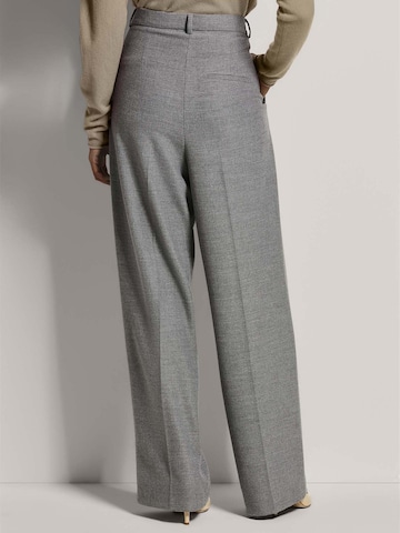 MADELEINE Loosefit Hose in Grau