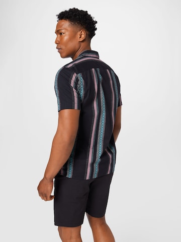 HOLLISTER - Ajuste regular Camisa en negro