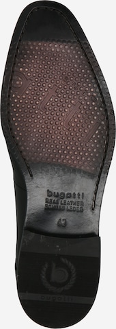 bugatti Fűzős cipő - fekete