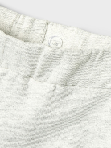 NAME IT - Pierna ancha Pantalón en gris