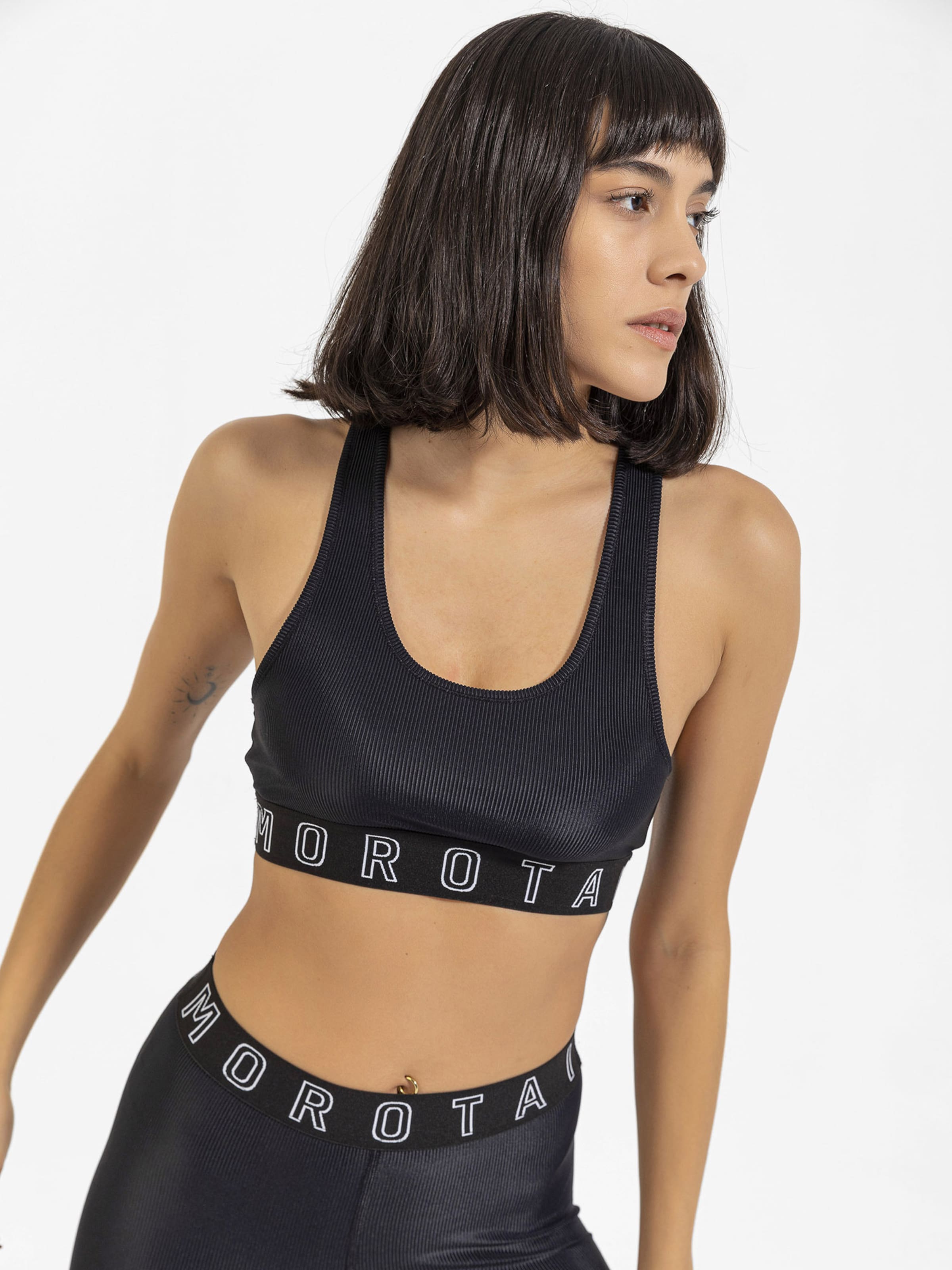 MOROTAI Bustier Sport bh ' Energy Bra ' in Zwart: voorkant