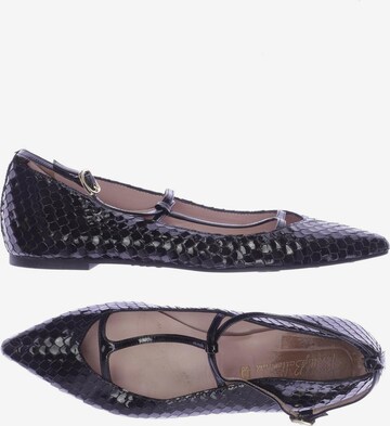 PRETTY BALLERINAS Flats & Loafers in 39,5 in Black: front