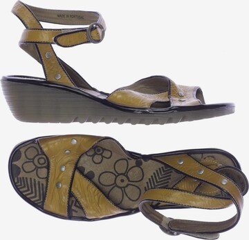 FLY LONDON Sandals & High-Heeled Sandals in 39 in Yellow: front