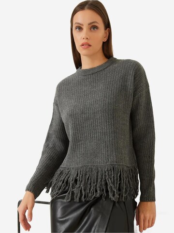 Pull-over 'Pullover' Bianco Lucci en gris : devant