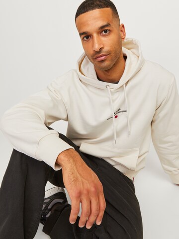 JACK & JONES Свитшот 'RDDBENJAMIN' в Белый