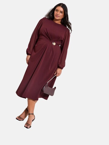 Robe Friends Like These en rouge : devant