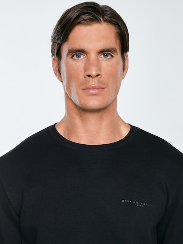 BIG STAR Sweatshirt 'WILER' in Zwart