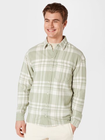 HOLLISTER Regular fit Button Up Shirt in Green: front