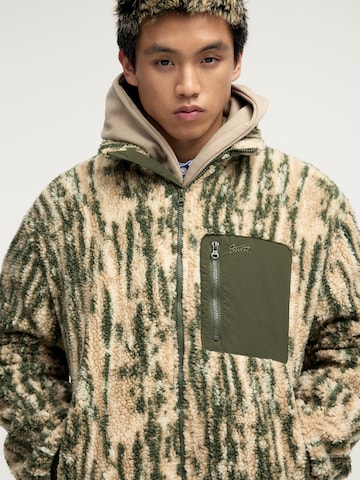 Pull&Bear Jacke in Beige