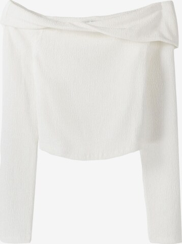 T-shirt Bershka en blanc : devant