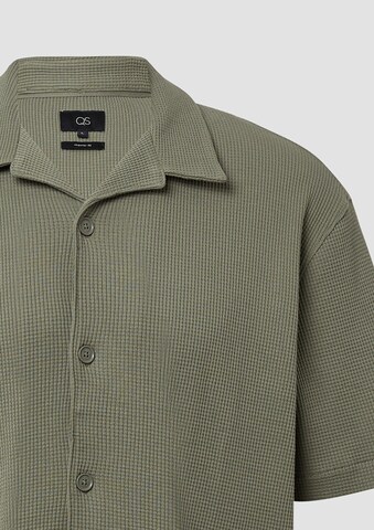 QS Regular fit Button Up Shirt in Green