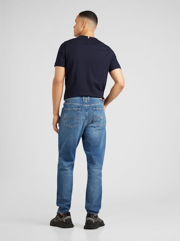 Tommy Jeans Loose fit Jeans 'Isaac' in Blue