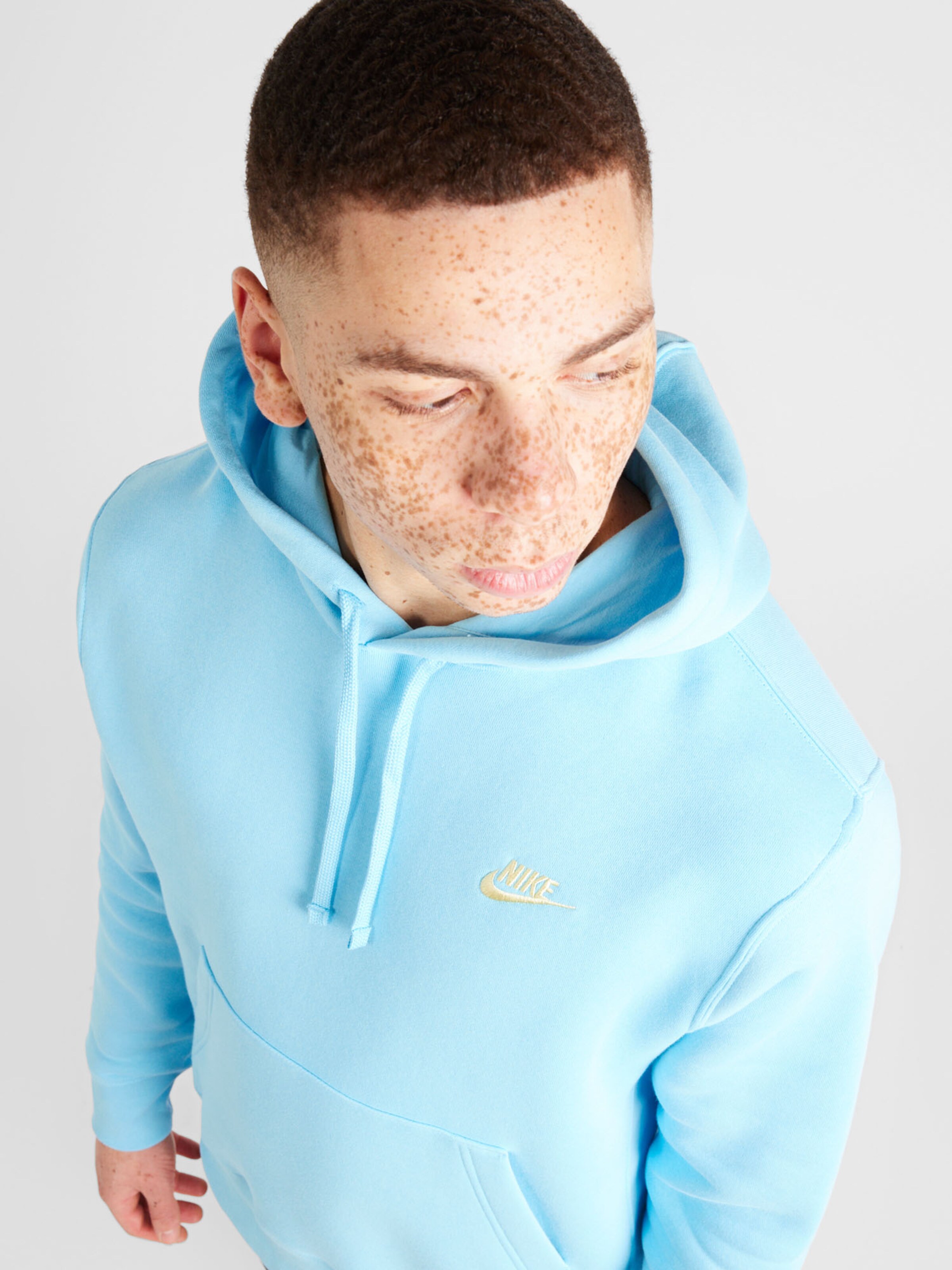 Nike sportswear club fleece bleu clair deals
