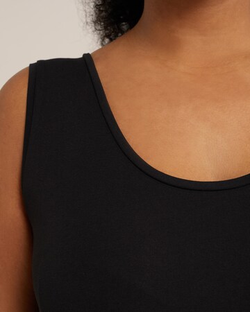 WE Fashion Top in Black