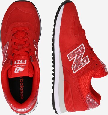 Sneaker bassa di new balance in rosso