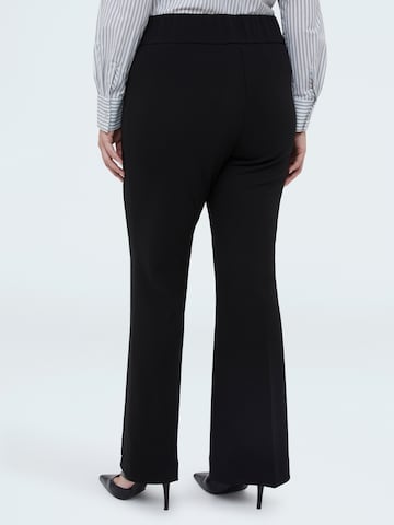 Fiorella Rubino Flared Pants in Black