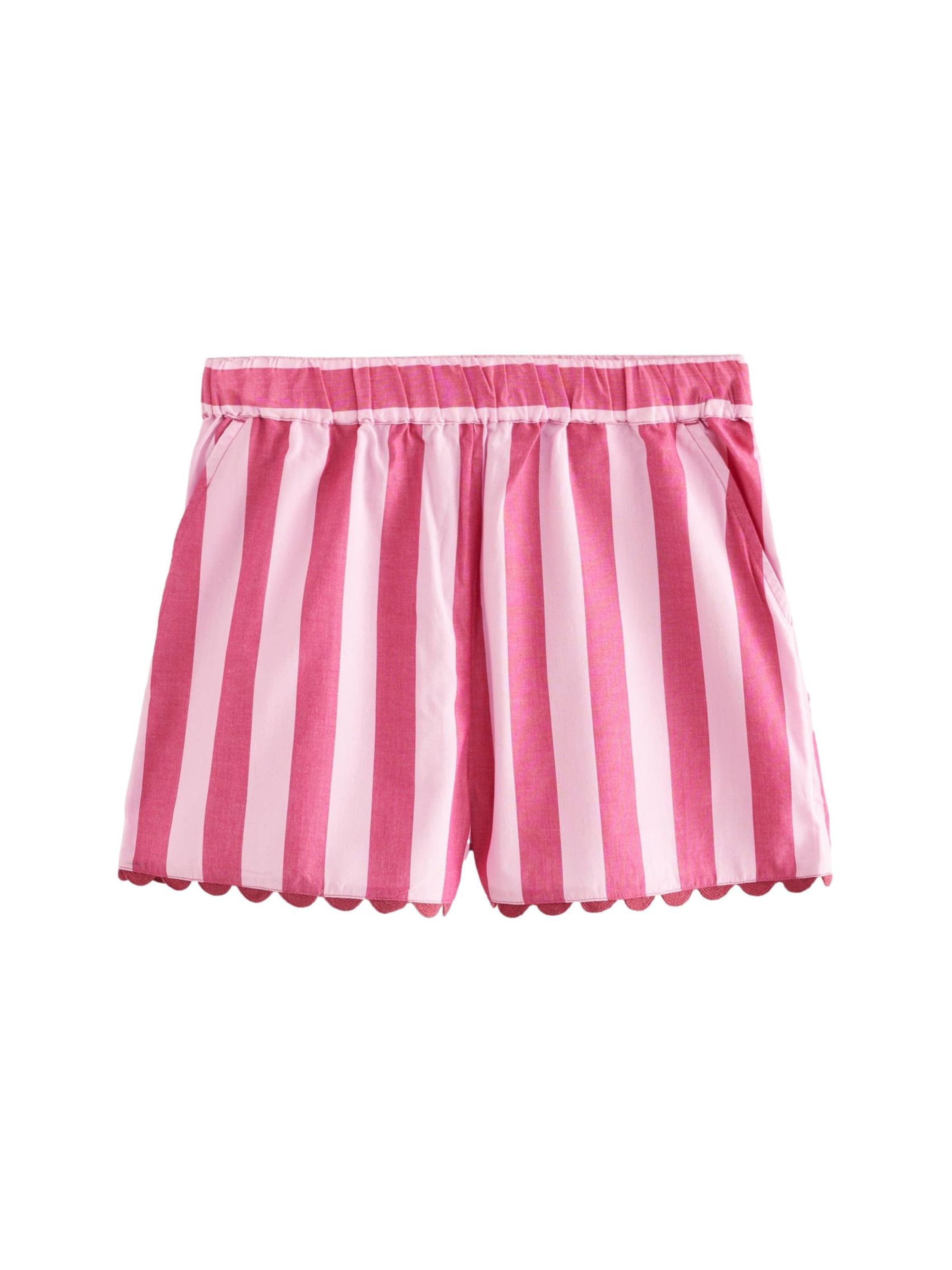 Next Loosefit Shorts in Pink: Vorderseite