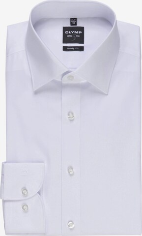 OLYMP - Ajuste estrecho Camisa de negocios 'Level 5 Uni TN' en blanco