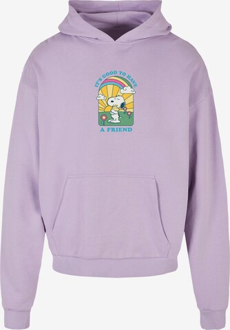 Merchcode Sweatshirt 'Peanuts - It's Good To Have A Friend' in Lila: voorkant