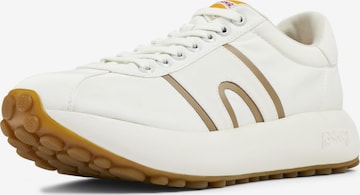 Sneaker bassa 'Pelotas Athens' di CAMPER in bianco: frontale