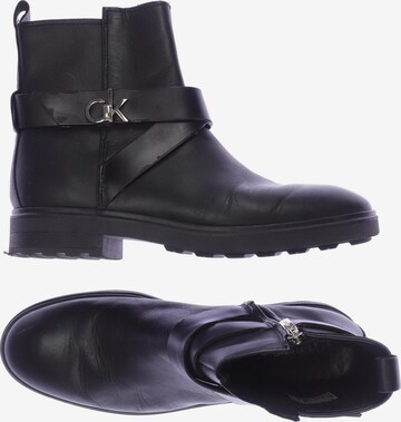 Calvin Klein Dress Boots in 41 in Black: front