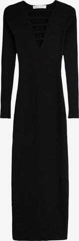 Bershka Dress in Black: front