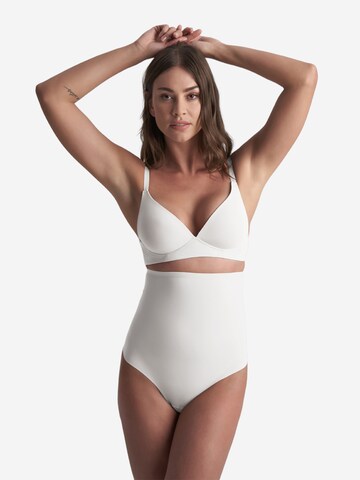 Bye Bra Shaping slip in White: front