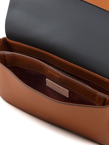 Coccinelle Handbag 'Boheme Grana Double Handbag Double Grainy Leather' in Brown