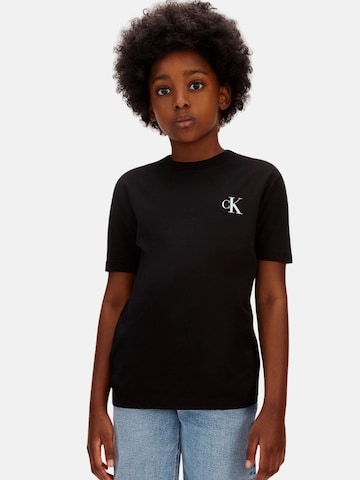 Calvin Klein Kids - Camiseta 'CALVIN KLEIN  JEANS kids CHEST MONO LOGO SS T-SHIRT T-SHIRT' en negro: frente