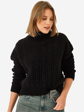 Pull-over 'Pullover' Bianco Lucci en noir : devant