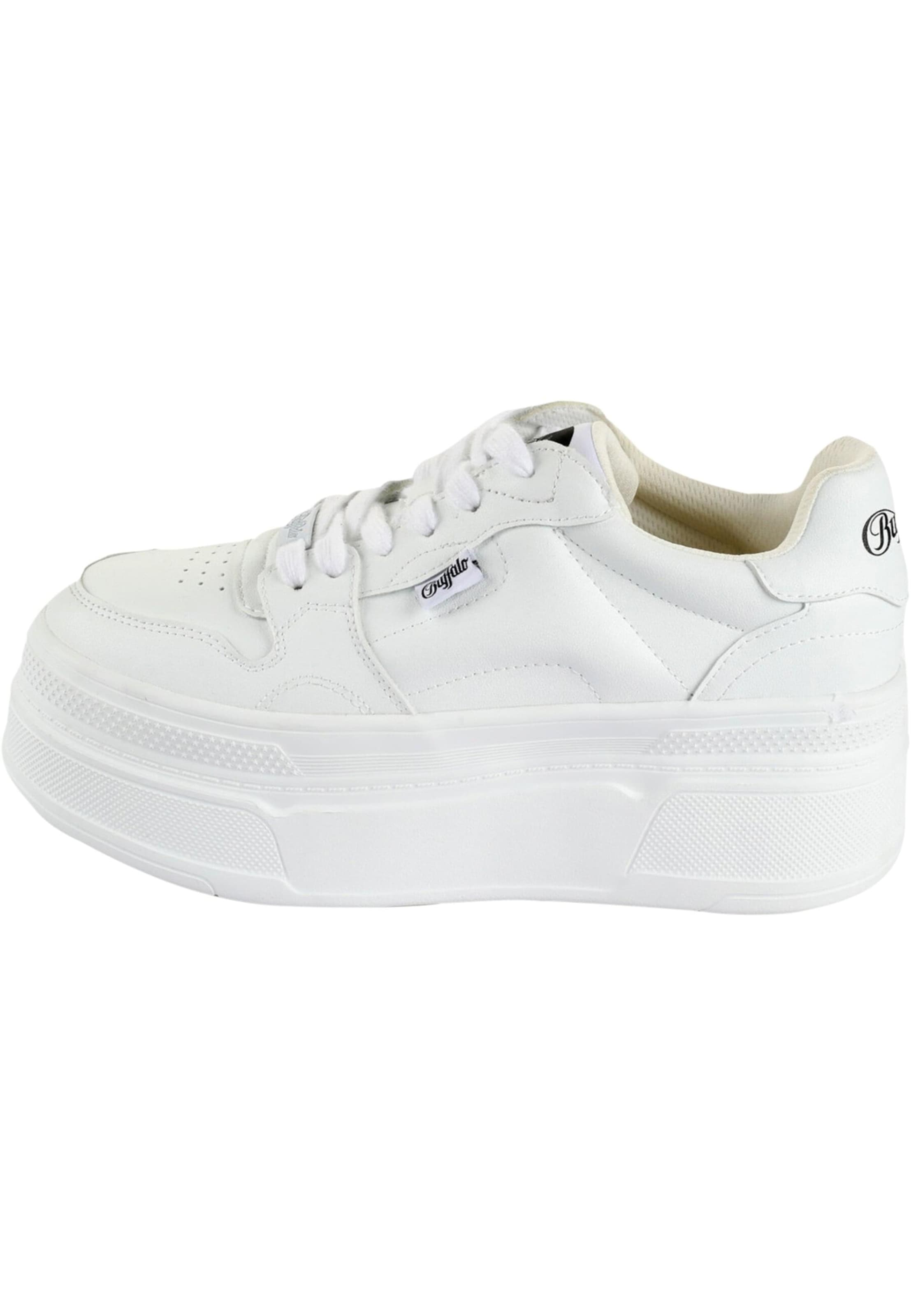 BUFFALO Baskets basses 'Besu' en blanc, Vue avec produit