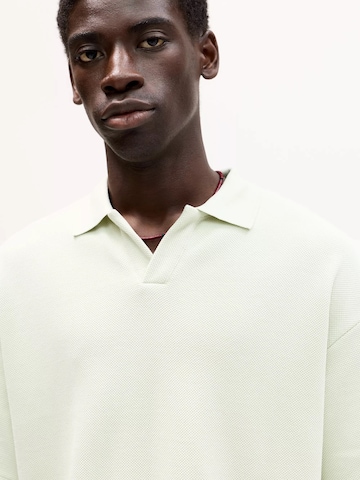 Pull&Bear Shirt in Green