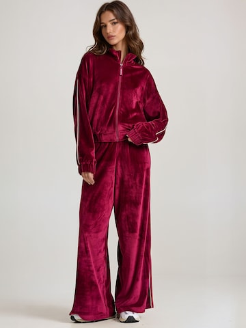 Funky Buddha - Pierna ancha Pantalón en rojo: frente