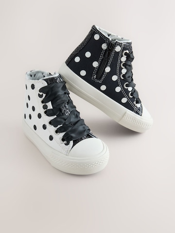 Next Sneakers 'Derbe' in White