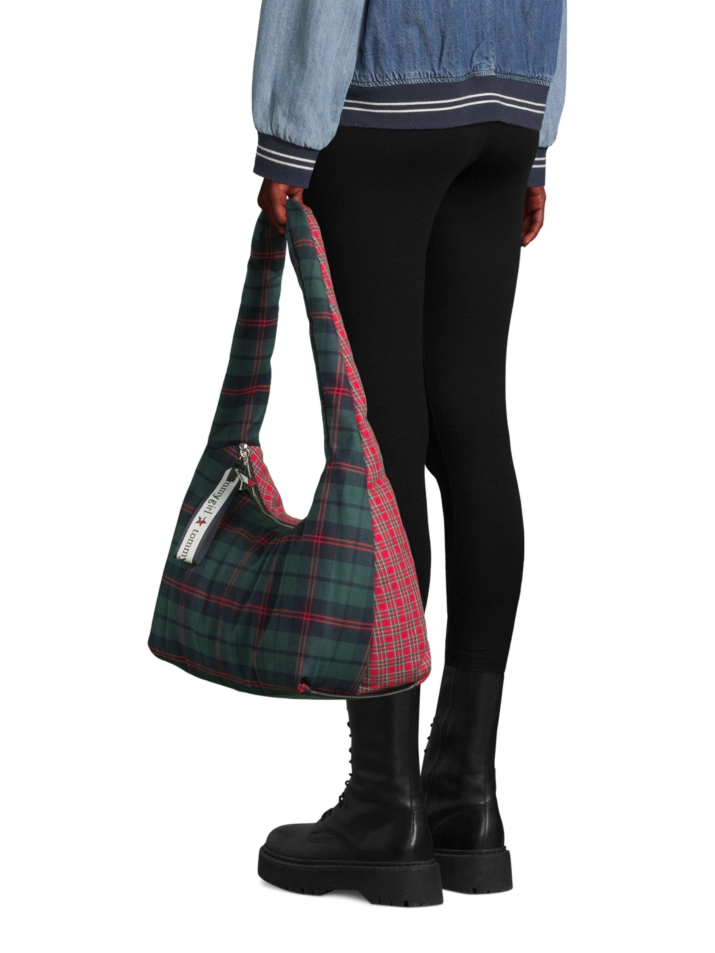 Tommy Jeans Наплечная сумка в Зеленый: спереди