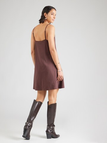 ABOUT YOU - Vestido 'Madlin' en marrón