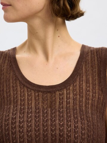 SELECTED FEMME Gebreide top in Bruin