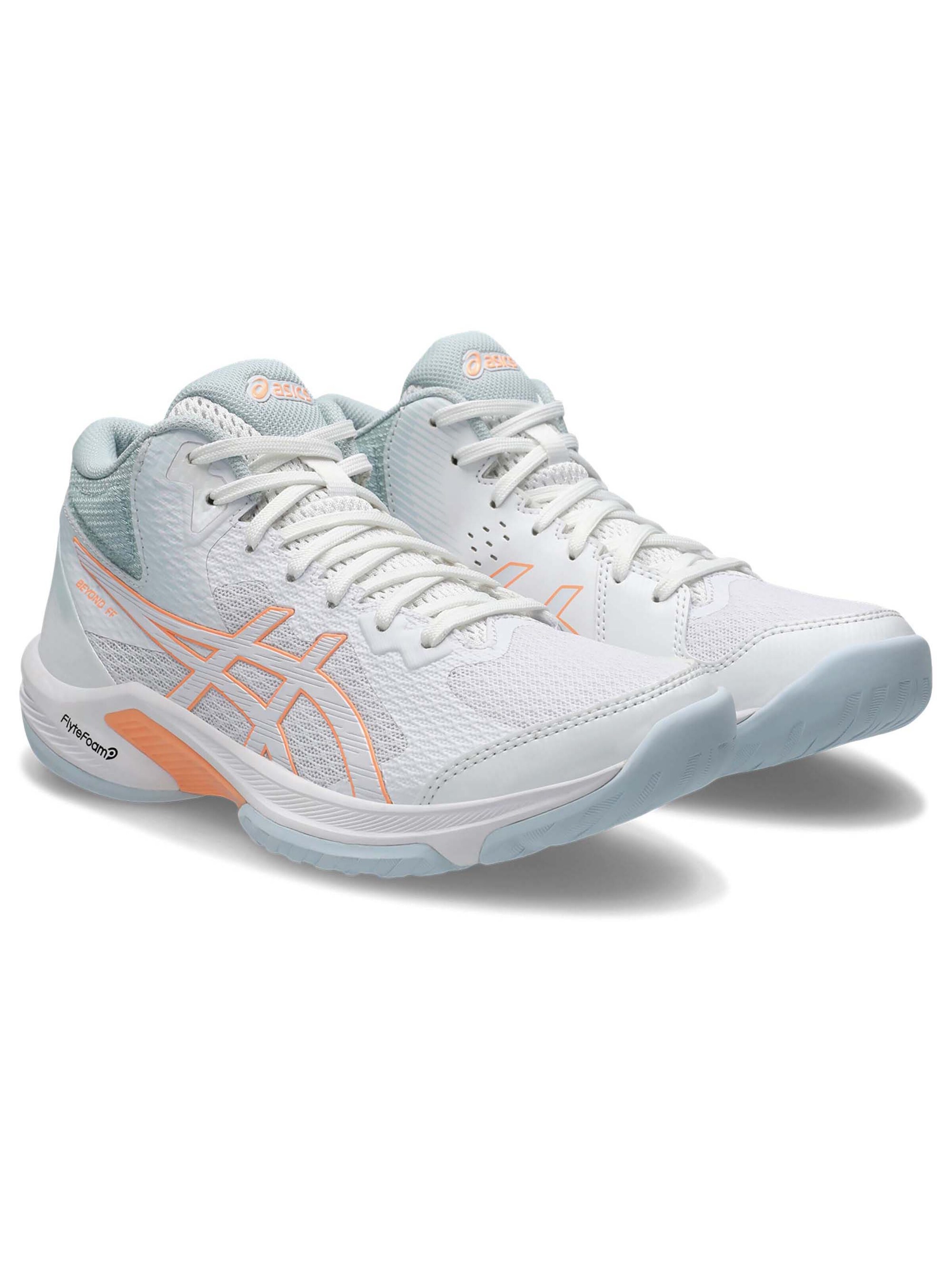 Chaussure de sport 'Hinaus' ASICS en blanc