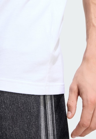 ADIDAS PERFORMANCE - Camiseta de fútbol 'Liverpool FC Seasonal' en blanco