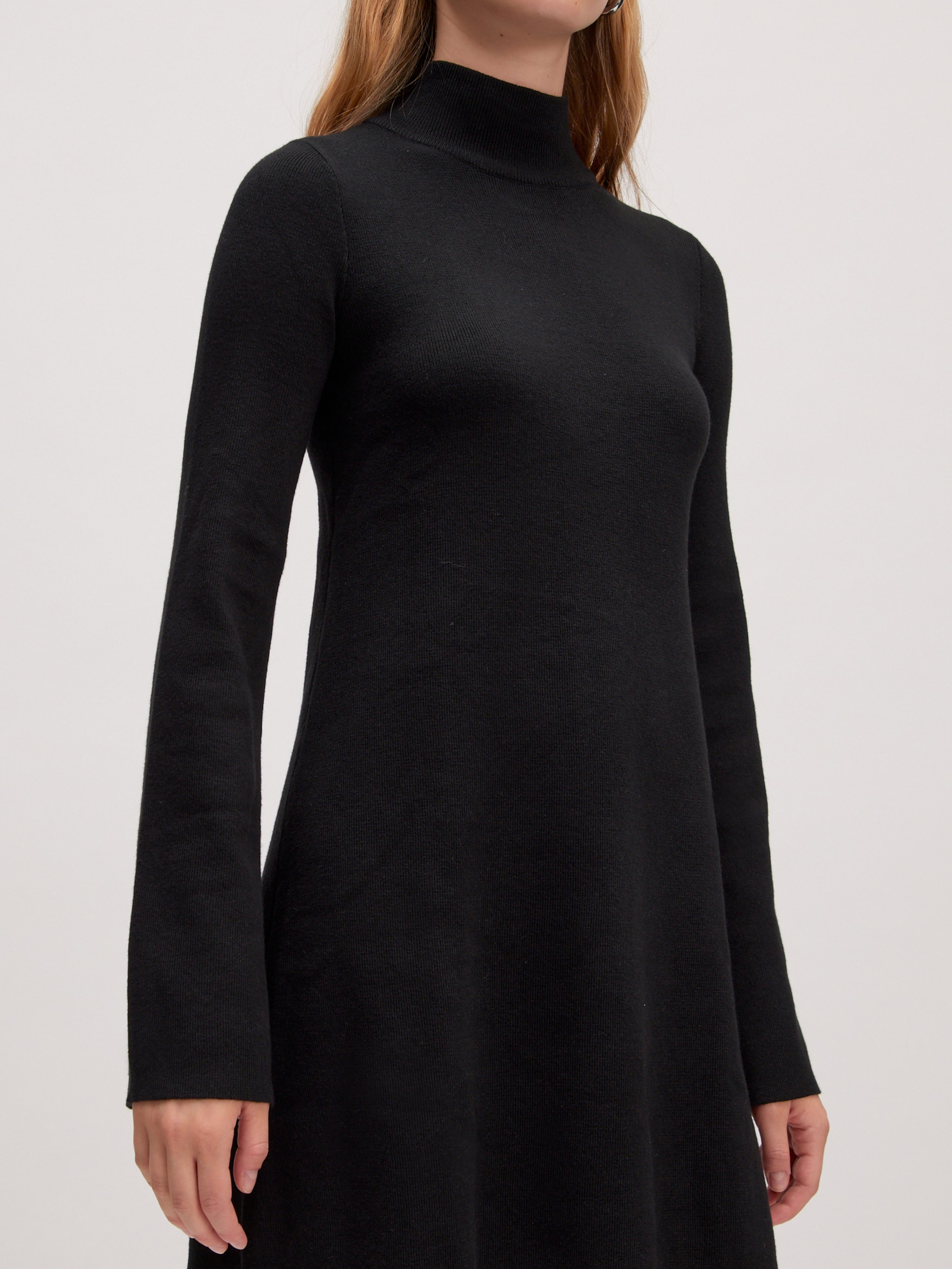 EDITED Produkte Strickkleid 'Dunia' schwarz