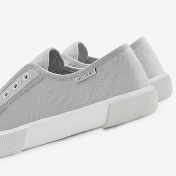 LASCANA - Sapatilhas slip-on em cinzento