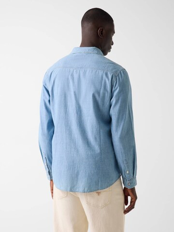 GUESS Slim Fit Hemd in Blau